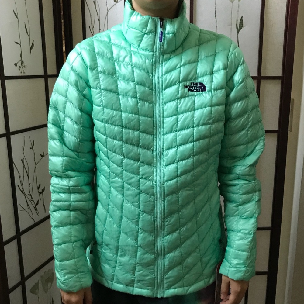 Brand New The North Face lightweight jacket Mint
